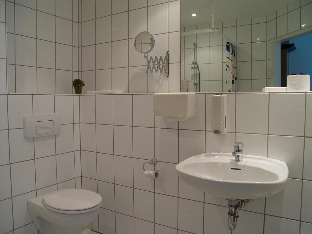Hotel Am Weiher エルケレンツ エクステリア 写真